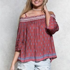 $5 W/ BUNDLE Jolt Cold Shoulder Boho Top